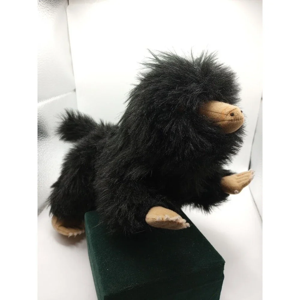 The Crimes of Grindelwald Baby Black Niffler Small 10